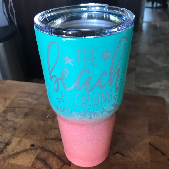 Other - NWOT, Yeti-like 30 oz Tumbler